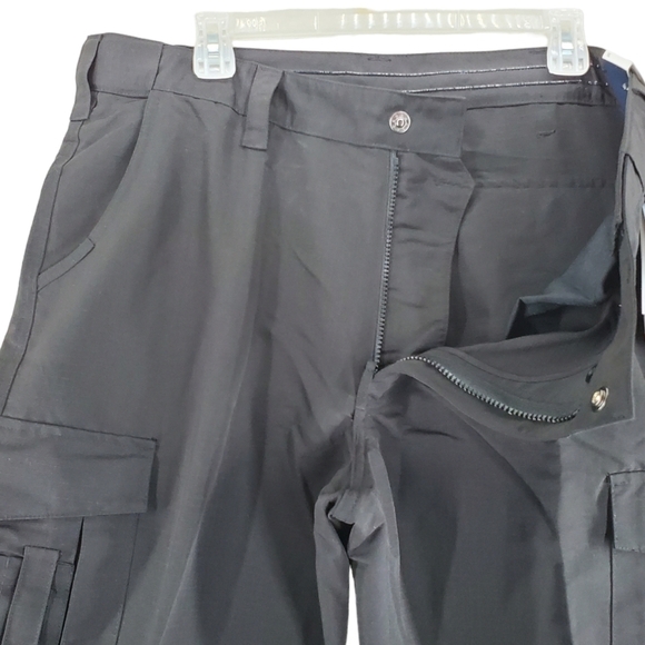 Propper Edgetec EMS Tactical Cargo Pant 16L 38x30 Black Straight Relaxed NWT New - Picture 11 of 16